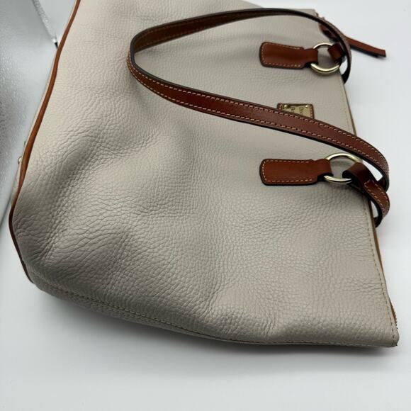Dooney & Bourke Wren Zip Tote - Picture 16 of 16